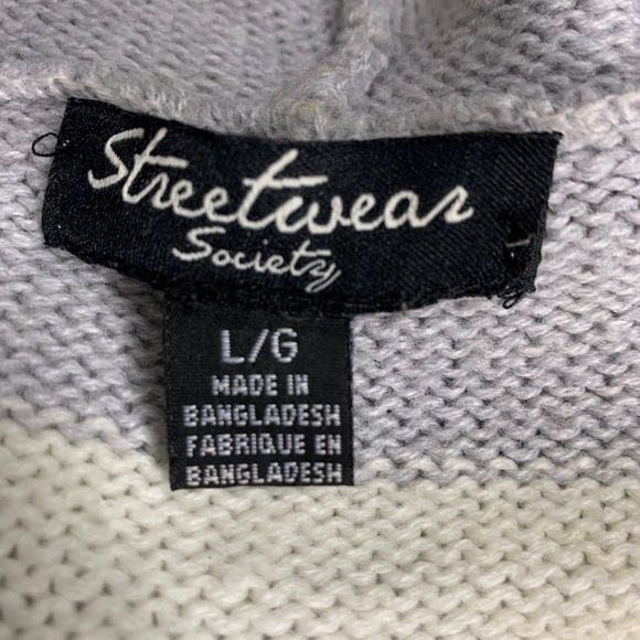 Streetwear Society Grey and White Striped Hoodie Size L - Picture 7 of 8